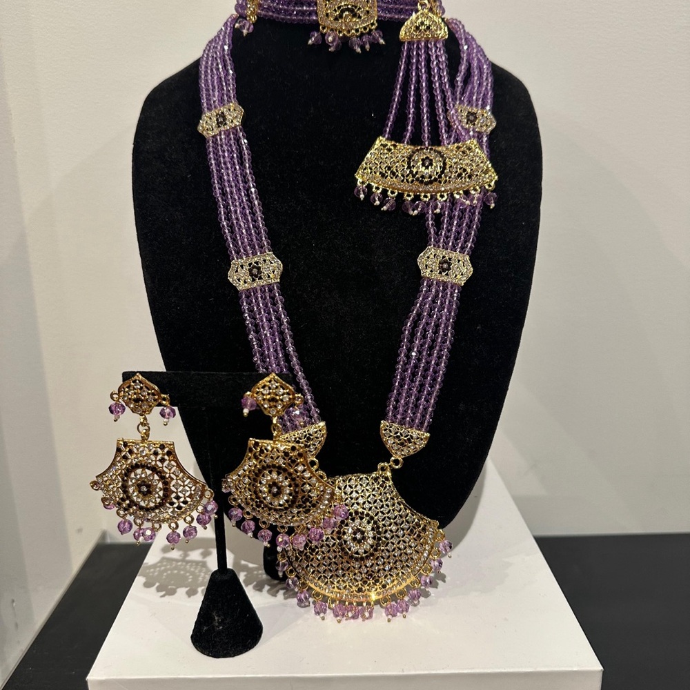 & Other Stories Purple and Gold Necklace Set